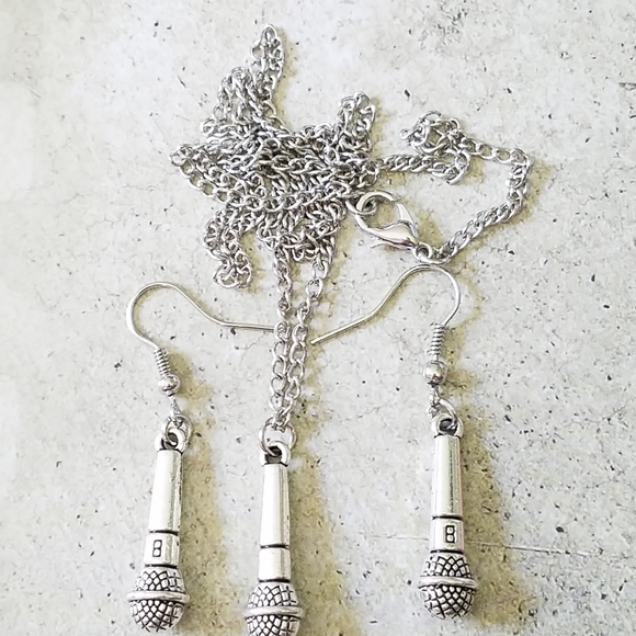 Microphone necklace and earring set - Picture 3 of 3